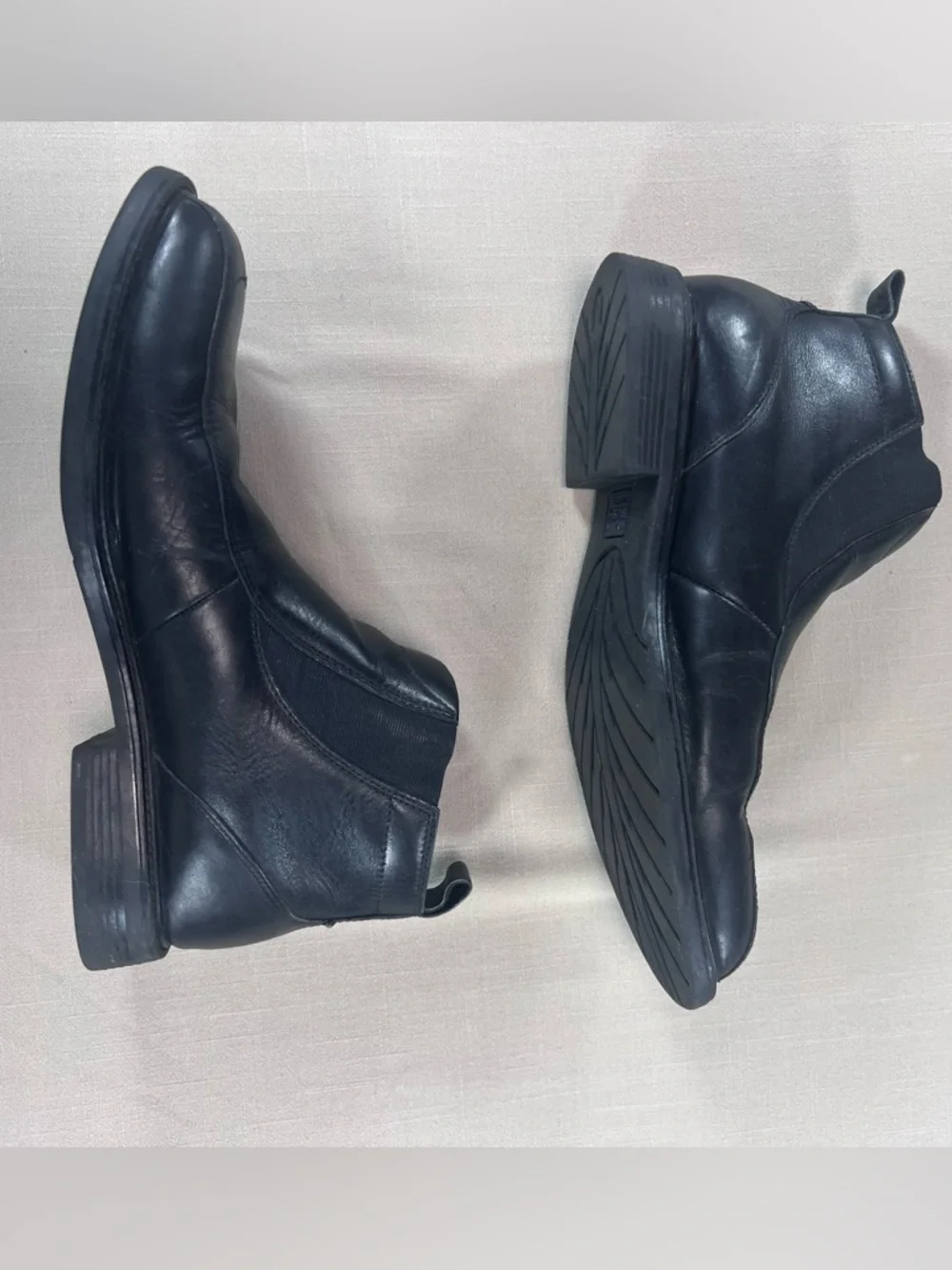 Nunn Bush Men’s Black Leather Chelsea Boots – Size 10.5